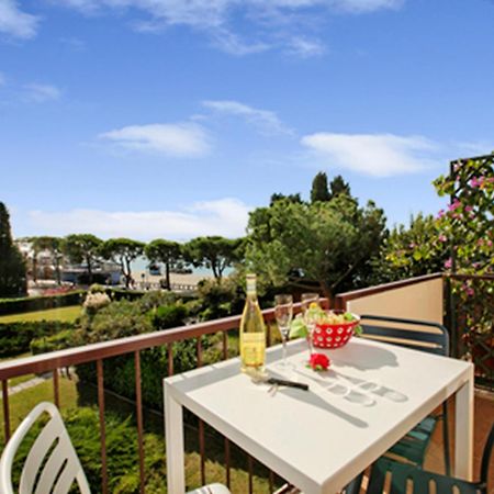 Spiaggia Azzurro -Lakeside With Terrace - Happy Rentals トスコラーノ・マデルノ エクステリア 写真